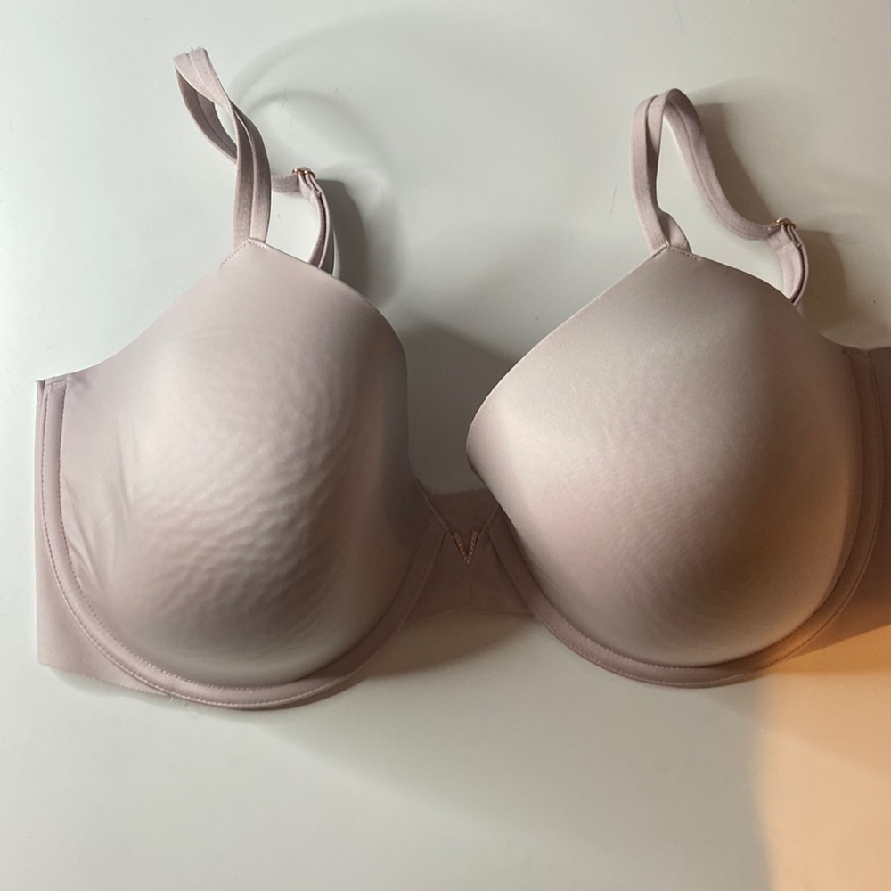 Victoria’s Secret Lined Perfect Coverage Bra Size 38DDD